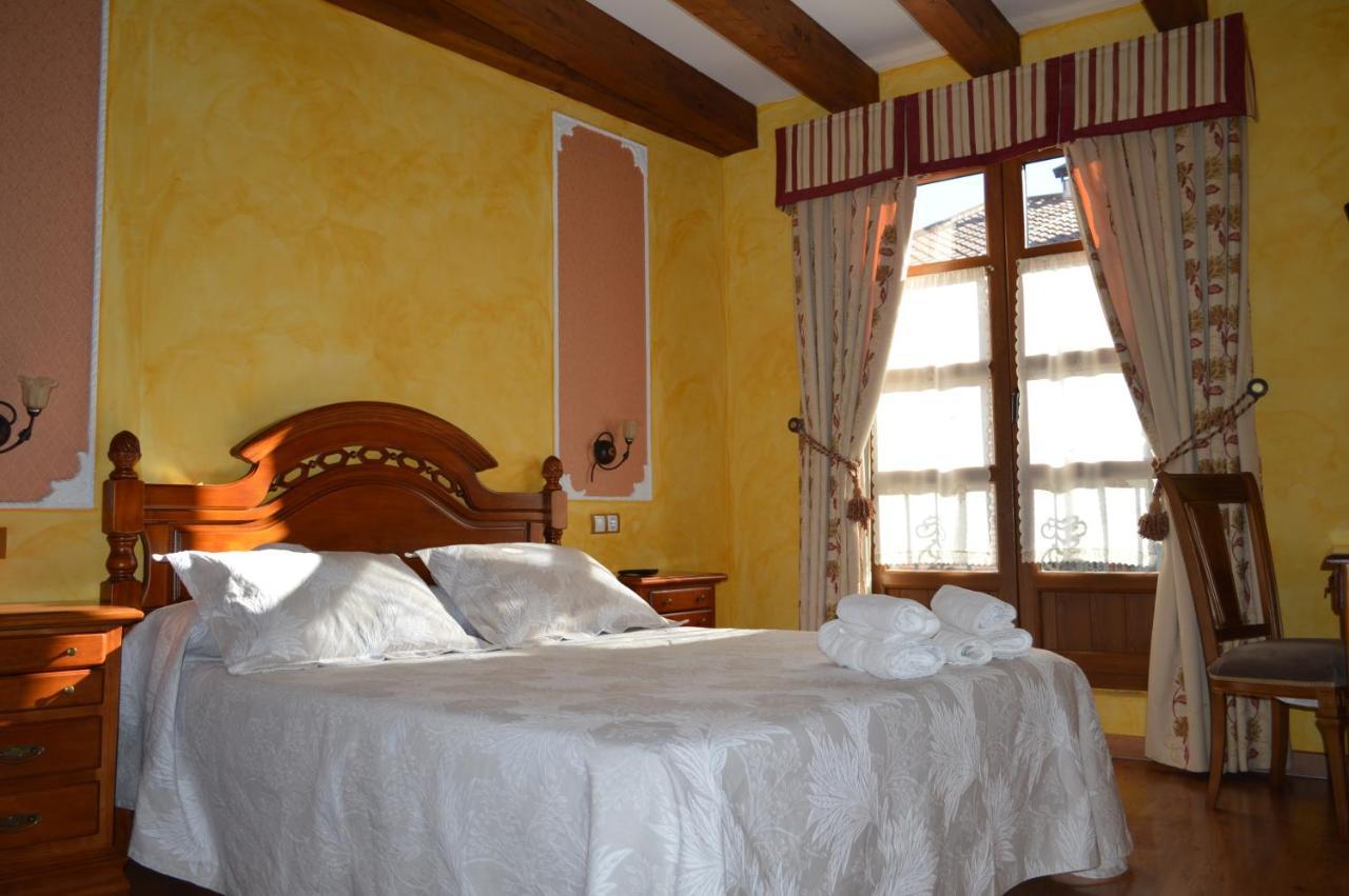 Hotel Rural El Marqués Saldaña Extérieur photo