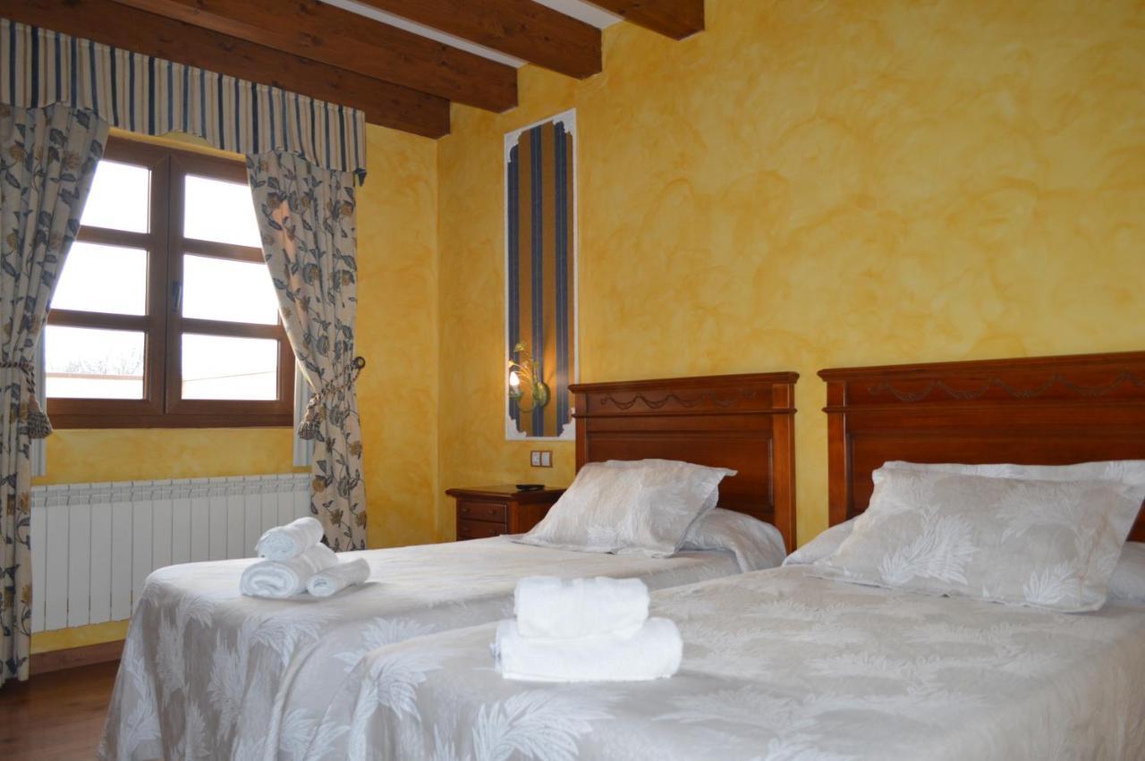 Hotel Rural El Marqués Saldaña Extérieur photo